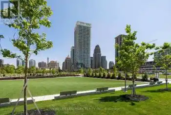 360 Square One Drive Unit# 809, Mississauga (City Centre), Ontario L5B0G7, 1 Bedroom Bedrooms, ,1 BathroomBathrooms,Condo,For Sale,Square One,W10273835