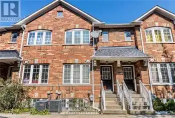 131 BRICKWORKS Lane Unit# BL131, Toronto, Ontario M6N5H8, 3 Bedrooms Bedrooms, ,4 BathroomsBathrooms,All Houses,For Sale,BRICKWORKS,40647150