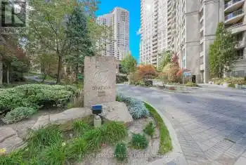 3880 Duke of York Boulevard Unit# 207, Mississauga (City Centre), Ontario L5B4M7, 3 Bedrooms Bedrooms, ,2 BathroomsBathrooms,Condo,For Sale,Duke of York,W10296675