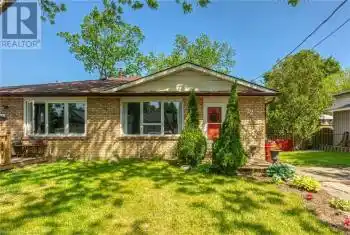 22 CHIPPEWA Street, Cayuga, Ontario N0A1E0, 4 Bedrooms Bedrooms, ,2 BathroomsBathrooms,All Houses,For Sale,CHIPPEWA,40672134