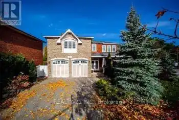 92 Hill Cres, Toronto (Scarborough Village), Ontario M1M1J6, 7 Bedrooms Bedrooms, ,6 BathroomsBathrooms,All Houses,For Sale,Hill Cres,E10326355