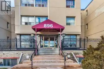 896 Eglinton Avenue Unit# 110, Toronto (Leaside), Ontario M4G2L2, 1 Bedroom Bedrooms, ,1 BathroomBathrooms,Condo,For Rent,Eglinton,C10403078