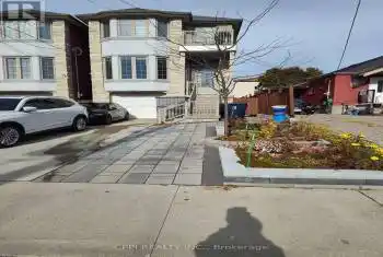 2C Bexley Crescent, Toronto (Rockcliffe-Smythe), Ontario M6N2P5, 4 Bedrooms Bedrooms, ,4 BathroomsBathrooms,All Houses,For Sale,Bexley,W10405113