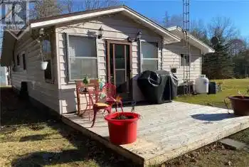 1535 FRENCH LINE Road, Lanark Highlands (917 - Lanark Highlands (Darling), Ontario K0G1K0, 3 Bedrooms Bedrooms, ,1 BathroomBathrooms,All Houses,For Sale,Lanark Highlands (Lavant) Twp,FRENCH LINE,X10411065