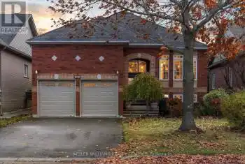 1076 Broughton Lane, Newmarket (Stonehaven-Wyndham), Ontario L3X2L6, 4 Bedrooms Bedrooms, ,3 BathroomsBathrooms,All Houses,For Sale,Broughton,N10405859