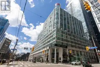 36 Blue Jays Way Unit# PH15, Toronto (Waterfront Communities), Ontario M5V3T3, 2 Bedrooms Bedrooms, ,2 BathroomsBathrooms,Condo,For Sale,Blue Jays,C10406375