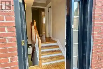 220 MAPLEWOOD Avenue Unit# 2, Hamilton, Ontario L8M1X8, 3 Bedrooms Bedrooms, ,2 BathroomsBathrooms,Condo,For Rent,MAPLEWOOD,40672596