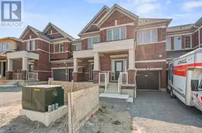 917 Elizabeth Mackenzie Drive Pickering Ontario L1X0P5