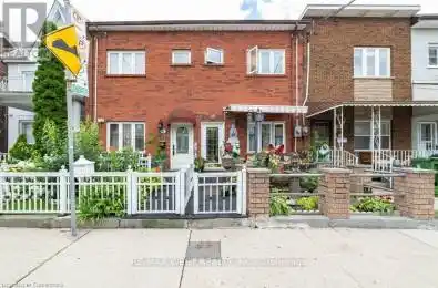 13 Rolyat Street Toronto (Trinity-Bellwoods) Ontario M6J1S5