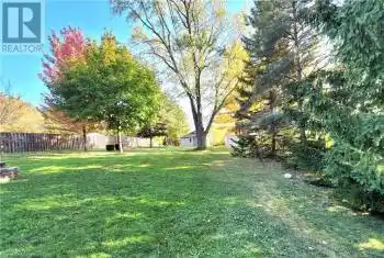 111 RIVERBANK Drive, Cambridge, Ontario N3H4R6, 3 Bedrooms Bedrooms, ,1 BathroomBathrooms,All Houses,For Sale,RIVERBANK,40673139