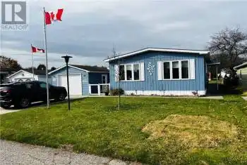 27 STEWART ST, Strathroy, Ontario N7G1A1, 2 Bedrooms Bedrooms, ,1 BathroomBathrooms,All Houses,For Sale,STEWART ST,40673916