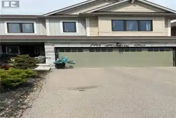 7993 HACKBERRY Trail, Niagara Falls, Ontario L2H2Y6, 4 Bedrooms Bedrooms, ,3 BathroomsBathrooms,All Houses,For Sale,HACKBERRY,40673508