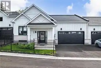 4 SANTA BARBARA Lane, Georgetown, Ontario L7G0P7, 2 Bedrooms Bedrooms, ,3 BathroomsBathrooms,All Houses,For Rent,SANTA BARBARA,40674108