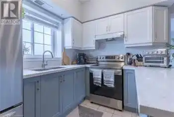 415 GRANGE Road Unit# 104, Guelph, Ontario N1E0C4, 2 Bedrooms Bedrooms, ,1 BathroomBathrooms,Condo,For Sale,GRANGE,40674115