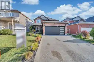 15 YARROW Court Kitchener Ontario N2E4C4