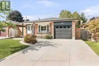 62 Greencedar Drive, Hamilton (Gurnett), Ontario L9C6S8, 5 Bedrooms Bedrooms, ,2 BathroomsBathrooms,All Houses,For Sale,Greencedar,X10409843