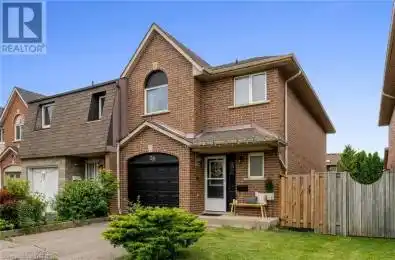 29 PERTHSHIRE Court Hamilton Ontario L9B2H1