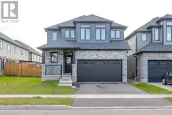 45 QUEENSGATE Crescent, Breslau, Ontario N0B1M0, 4 Bedrooms Bedrooms, ,3 BathroomsBathrooms,All Houses,For Sale,QUEENSGATE,40673210