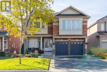 6844 Golden Hills Way, Mississauga (Meadowvale Village), Ontario L5W1P3, 5 Bedrooms Bedrooms, ,5 BathroomsBathrooms,All Houses,For Sale,Golden Hills,W10409690