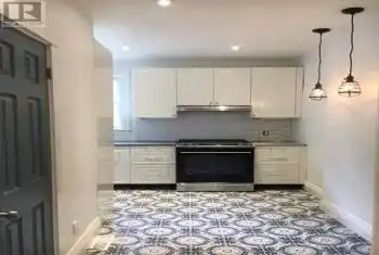 30.5 Macaulay Avenue Unit# main fl, Toronto (Dovercourt-Wallace Emerson-Junction), Ontario M6P3P6, 1 Bedroom Bedrooms, ,1 BathroomBathrooms,All Houses,For Rent,Macaulay,W10410331