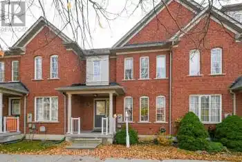 637 South Unionville Avenue, Markham (Village Green-South Unionville), Ontario L3R4W6, 3 Bedrooms Bedrooms, ,3 BathroomsBathrooms,All Houses,For Sale,South Unionville,N10409026