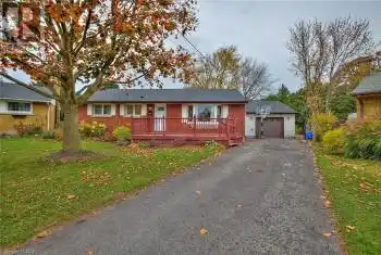 3283 KENWOOD Court, Niagara Falls (206 - Stamford), Ontario L2J2X8, 3 Bedrooms Bedrooms, ,2 BathroomsBathrooms,All Houses,For Sale,KENWOOD,X10413208