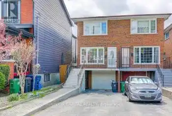 110 Leslie Street, Toronto (South Riverdale), Ontario M4M3C7, 4 Bedrooms Bedrooms, ,2 BathroomsBathrooms,All Houses,For Rent,Leslie,E10410702