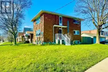 112 HEIMAN Street, Kitchener, Ontario N2M3L6, 2 Bedrooms Bedrooms, ,1 BathroomBathrooms,All Houses,For Rent,HEIMAN,X10411227