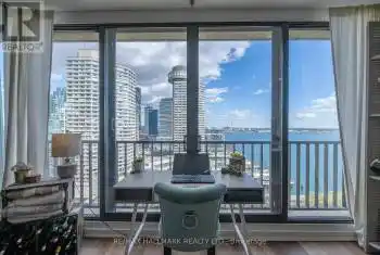 33 Harbour Square Unit# 2007, Toronto (Waterfront Communities), Ontario M5J2G2, 1 Bedroom Bedrooms, ,2 BathroomsBathrooms,Condo,For Rent,Harbour,C10412048