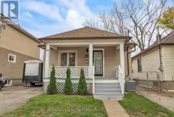 120 Vale Avenue, St. Catharines (451 - Downtown), Ontario L2R1T8, 2 Bedrooms Bedrooms, ,1 BathroomBathrooms,All Houses,For Sale,Vale,X10411746