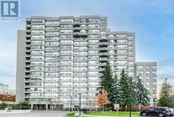 7 Townsgate Drive Unit# 813, Vaughan (Crestwood-Springfarm-Yorkhill), Ontario L4J7Z9, 3 Bedrooms Bedrooms, ,2 BathroomsBathrooms,Condo,For Sale,Townsgate,N10411075