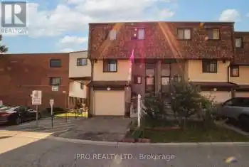 180 Mississauga Valley Boulevard Unit# 157, Mississauga (Cooksville), Ontario L5A3M2, 5 Bedrooms Bedrooms, ,2 BathroomsBathrooms,All Houses,For Sale,Mississauga Valley,W10412600