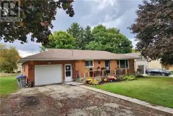 640 ELIZABETH Street, Brussels, Ontario N0G1H0, 3 Bedrooms Bedrooms, ,2 BathroomsBathrooms,All Houses,For Sale,ELIZABETH,40675303