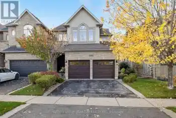 2400 Wasaga Drive, Oakville (Iroquois Ridge North), Ontario L6H0B8, 3 Bedrooms Bedrooms, ,4 BathroomsBathrooms,All Houses,For Sale,Wasaga,W10414268