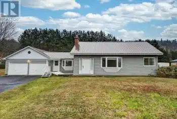 29690 Highway 62, Hastings Highlands, Ontario K0L1C0, 4 Bedrooms Bedrooms, ,2 BathroomsBathrooms,All Houses,For Sale,Highway 62,X10414817