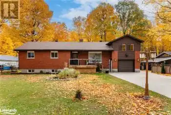 15 MUNDY Avenue, Tiny, Ontario L9M0B5, 4 Bedrooms Bedrooms, ,2 BathroomsBathrooms,All Houses,For Sale,MUNDY,40674189