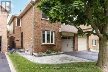 1204 Potters Wheel Crescent, Oakville (Glen Abbey), Ontario L6M1J2, 4 Bedrooms Bedrooms, ,4 BathroomsBathrooms,All Houses,For Sale,Potters Wheel,W10415670