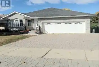 125 Municipal Street, Guelph (Old University), Ontario N1G4R1, 9 Bedrooms Bedrooms, ,3 BathroomsBathrooms,All Houses,For Sale,Municipal,X10415554