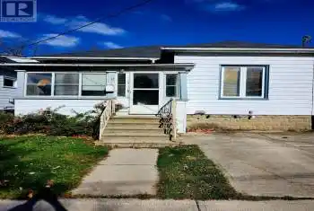 70 Maple St, St. Thomas, Ontario N5R 1Z1, 2 Bedrooms Bedrooms, 7 Rooms Rooms,1 BathroomBathrooms,All Houses,Sold,Maple,X10415774