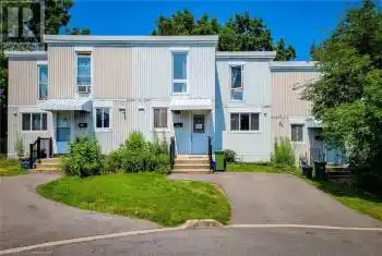 25 BRITTEN Close Unit# B59, Hamilton, Ontario L9C4J8, 4 Bedrooms Bedrooms, ,2 BathroomsBathrooms,All Houses,For Sale,BRITTEN,40674995