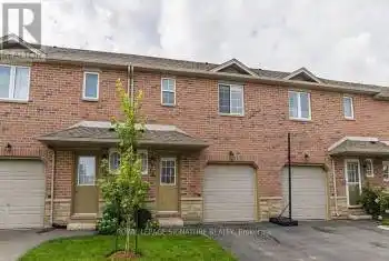 39 Pinewoods Drive Unit# 16, Hamilton (Stoney Creek Mountain), Ontario L8J3Z3, 3 Bedrooms Bedrooms, ,2 BathroomsBathrooms,All Houses,For Rent,Pinewoods,X10415937