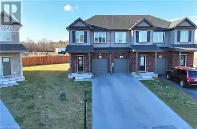 164 SUNFLOWER Place Welland Ontario L3B5N8