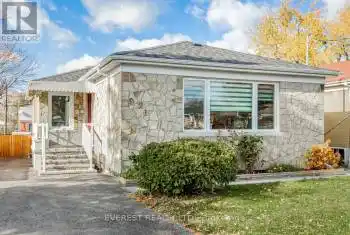 956 Danforth Rd, Toronto, Ontario M1K 1J1, 3 Bedrooms Bedrooms, 6 Rooms Rooms,3 BathroomsBathrooms,All Houses,Sold,Danforth,E10415971