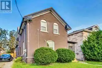 91 Water Street, Cambridge, Ontario N1R3E1, 7 Bedrooms Bedrooms, ,4 BathroomsBathrooms,All Houses,For Sale,Water,X10416523