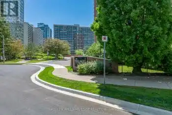 1270 Maple Crossing Boulevard Unit# 1702, Burlington (Brant), Ontario L7S2J3, 1 Bedroom Bedrooms, ,1 BathroomBathrooms,Condo,For Sale,Maple Crossing,W10417341