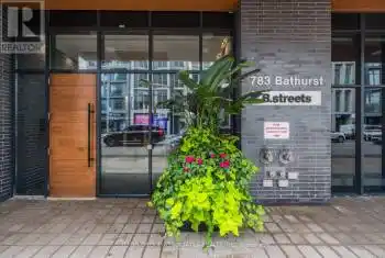 783 Bathurst Street Unit# 622, Toronto (Annex), Ontario M5S0A8, ,1 BathroomBathrooms,Condo,For Sale,Bathurst,C10417387