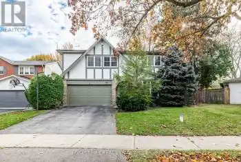 11 Abbeywood Trail, Toronto (Banbury-Don Mills), Ontario M3B3B4, 4 Bedrooms Bedrooms, ,3 BathroomsBathrooms,All Houses,For Sale,Abbeywood,C10417686