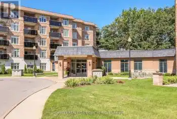 8111 Forest Glen Drive Unit# 117, Niagara Falls, Ontario L2H2Y7, 3 Bedrooms Bedrooms, ,2 BathroomsBathrooms,Condo,For Sale,Forest Glen,X10418524