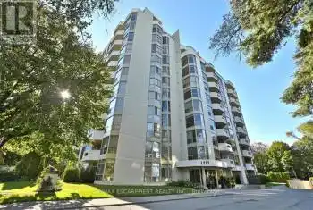 1237 North Shore Boulevard Unit# 404, Burlington (Brant), Ontario L7S2H8, 1 Bedroom Bedrooms, ,2 BathroomsBathrooms,Condo,For Sale,North Shore,W10418545