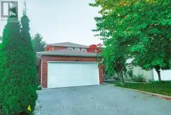 60 Lund Street, Richmond Hill (North Richvale), Ontario L4C5V7, 4 Bedrooms Bedrooms, ,3 BathroomsBathrooms,All Houses,For Sale,Lund,N10420375